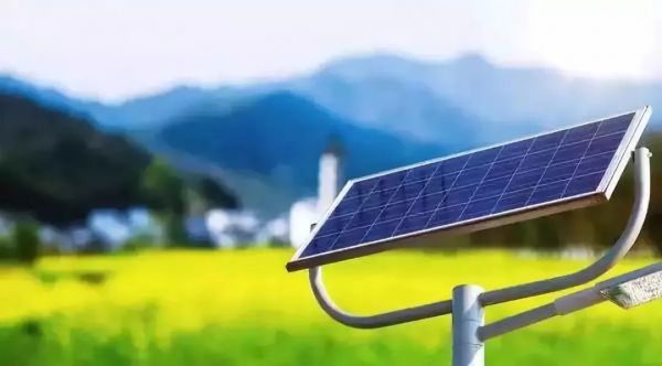 Facebook將資助六個大型太陽能項目建設