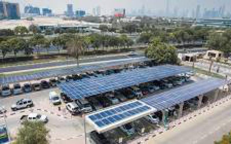 石油公司的潤(rùn)滑油工廠在迪拜實(shí)現(xiàn)100％的太陽(yáng)能發(fā)電