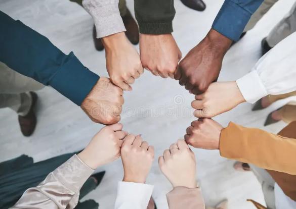 上海電氣與寧德時(shí)代共謀全球新能源產(chǎn)業(yè)鏈協(xié)同合作