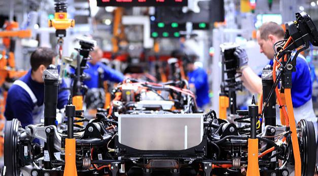 遭美國關(guān)稅沖擊，德國汽車業(yè)裁員超5萬