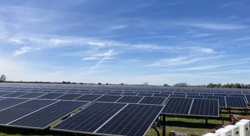 “十四五”期間，我國發(fā)布新能源汽車等重點(diǎn)行業(yè)國家標(biāo)準(zhǔn)4000多項(xiàng)