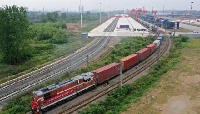 中亞班列累計開行超6.9萬列 通達亞洲11個國家